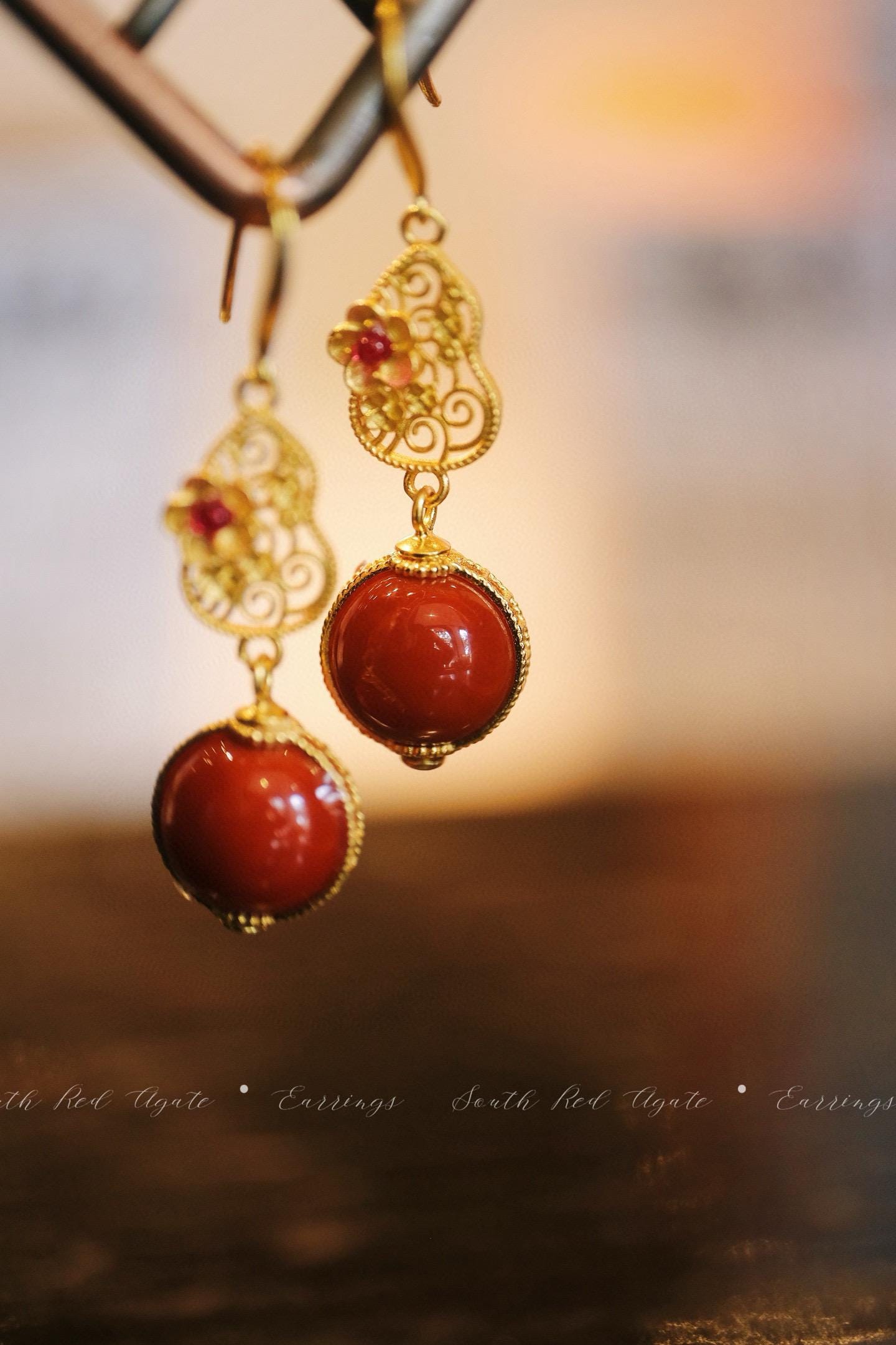 Vintage Chinese Red Hulu Earrings | 10mm Red Agate Silver Gold-Plated