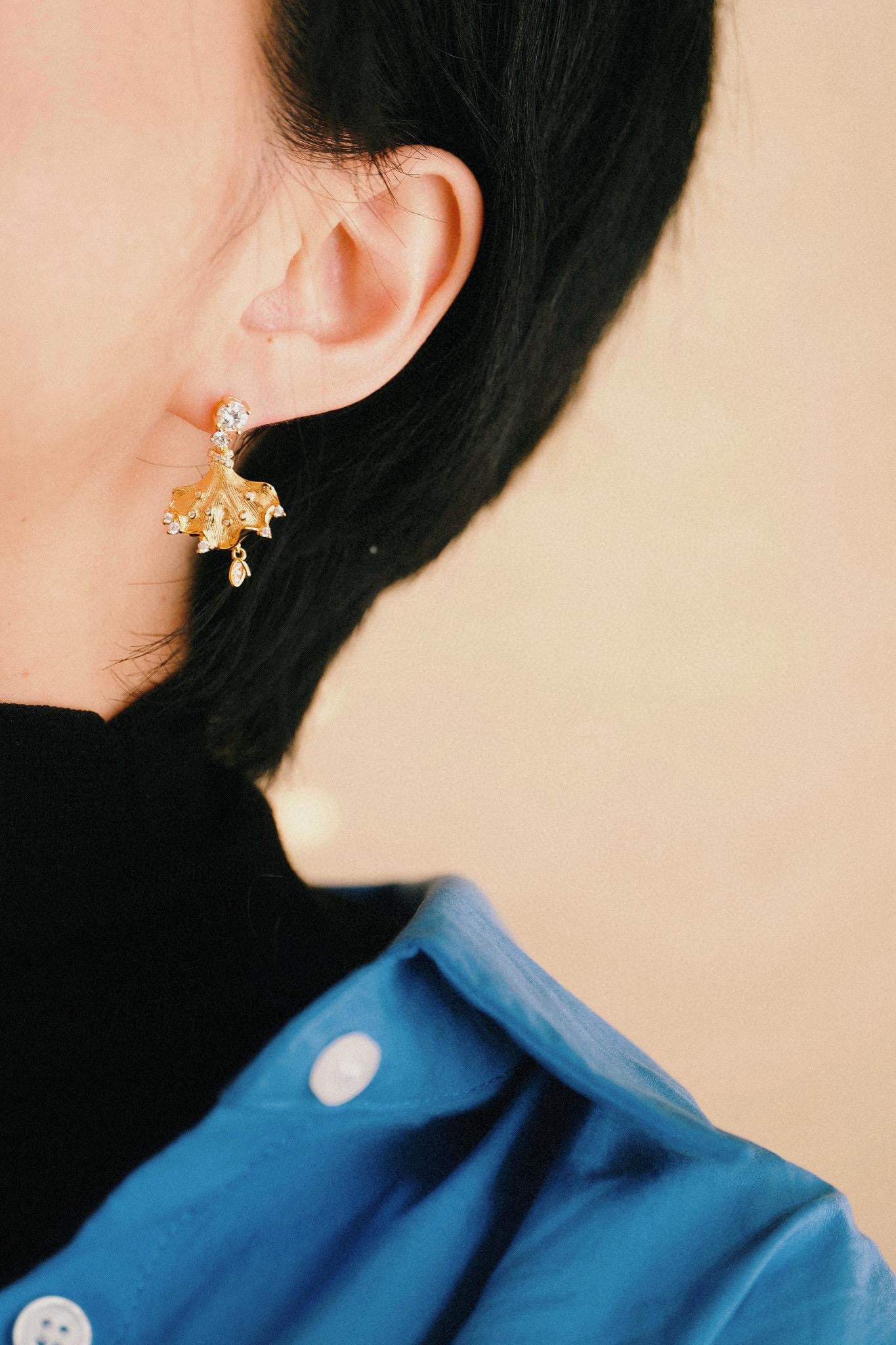 Vintage Italian Style Maple Leaf Earrings | 6A Moissanite 0.5ct Gold-Plated