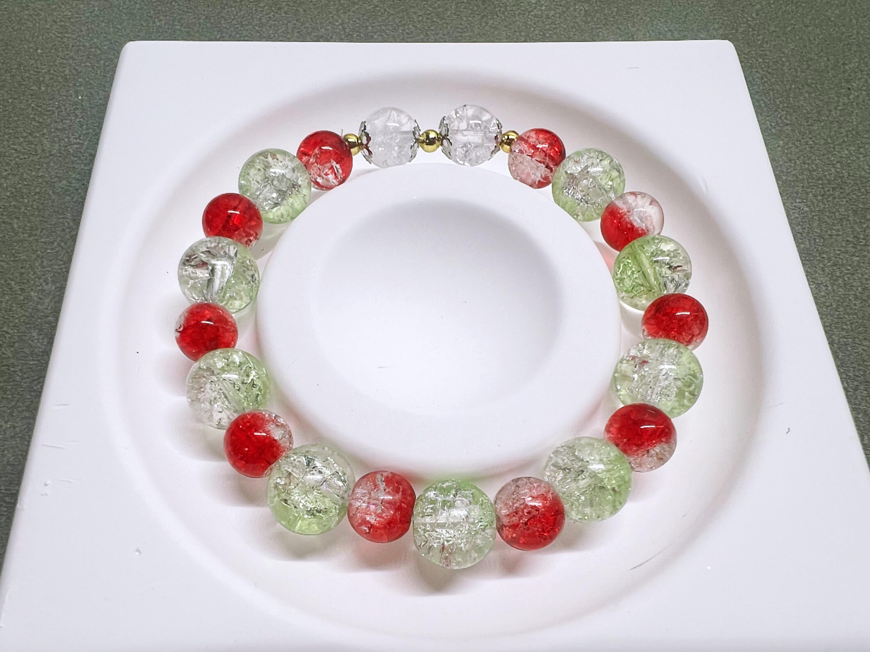 Clear Green and Red Glazed Beaded Bracelet – Christmas Spirit