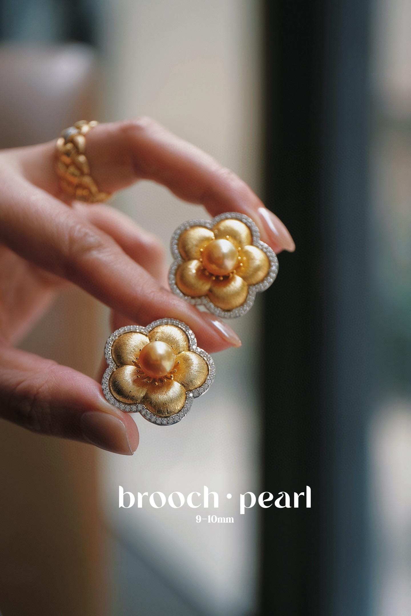 Natural Saltwater Golden Pearl Camellia Brooch - Autumn & Winter Exclusive