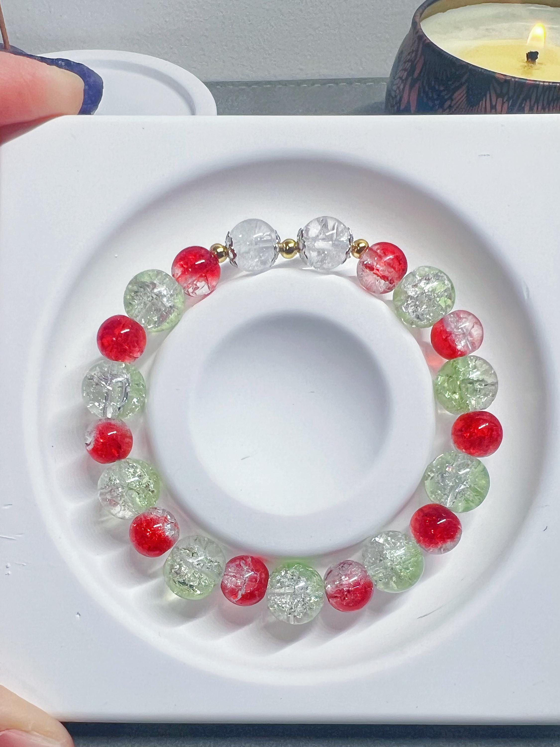 Clear Green and Red Glazed Beaded Bracelet – Christmas Spirit