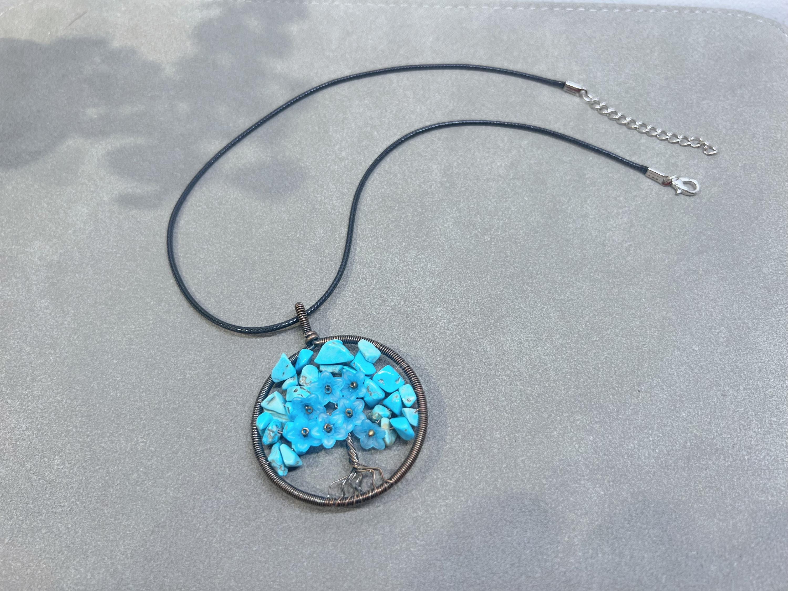 Handmade Turquoise Beaded Tree Pendant Necklace – Nature-Inspired Elegance, Gift bracelet with every purchase!