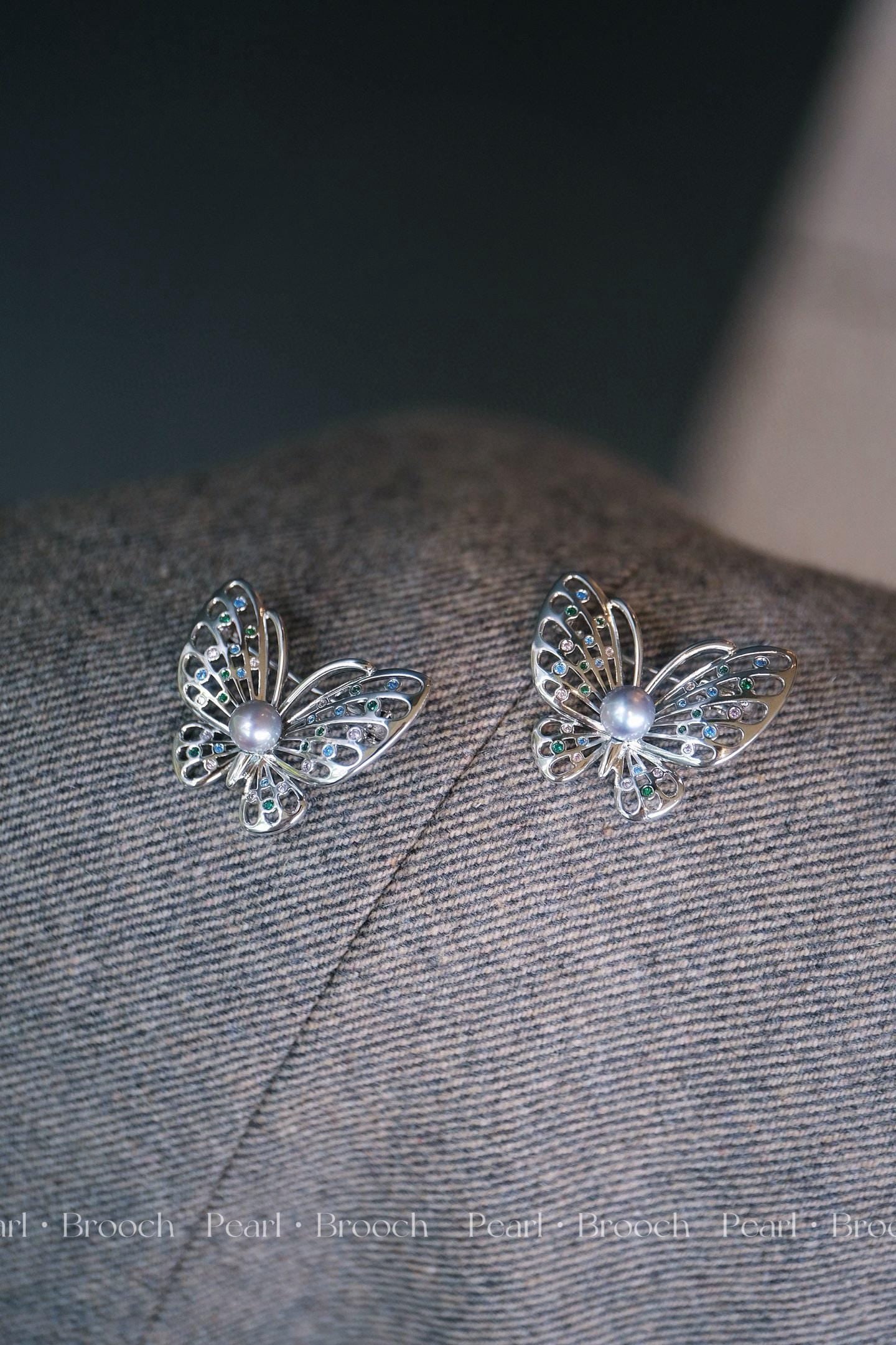 Vintage Inspired Butterfly Brooch - Japanese Akoya Ginjo Silver Gray Pearl