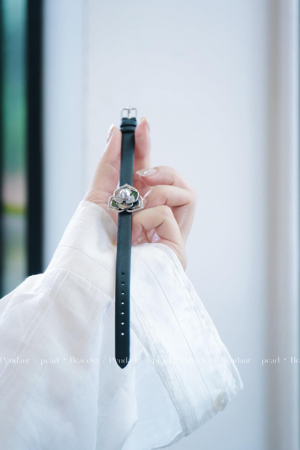 Camellia Bracelet | 7-7.5mm Japanese Akoya Pearl Shell