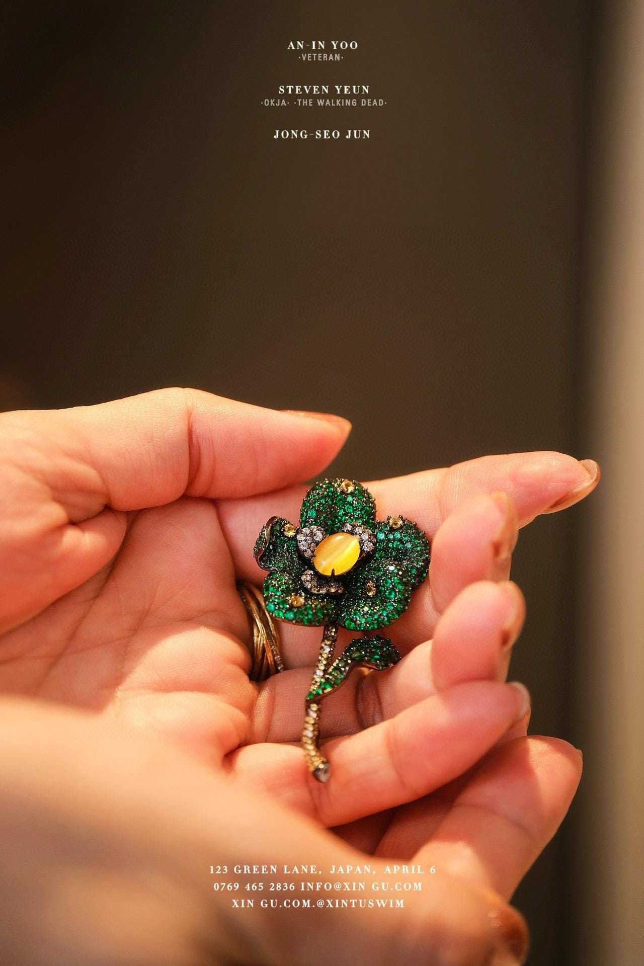 Blooming Flower Brooch | Silver Zircon Cat’s Eye Pin