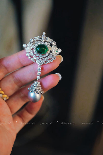 Vintage Baroque Tahitian Pearl Brooch | 13-14mm Convertible Pendant Pin