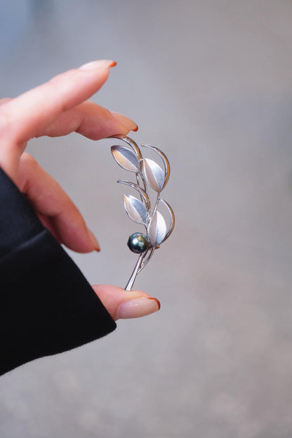 Wheat Tahitian Pearl Brooch | 8-9mm Natural Seawater Pearl Pin