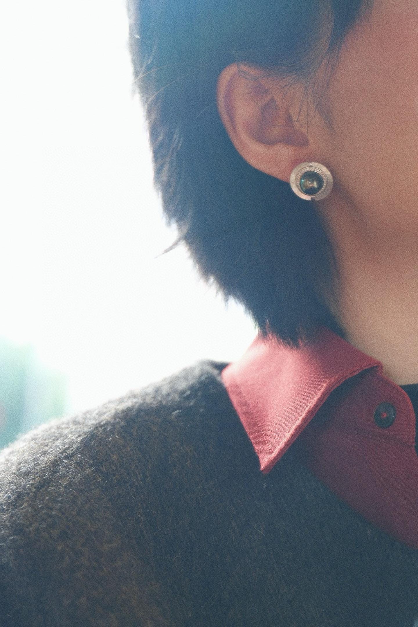 Tahitian Pearl Stud Earrings | 9-9.5mm Sterling Silver Zircon Mother-of-Pearl