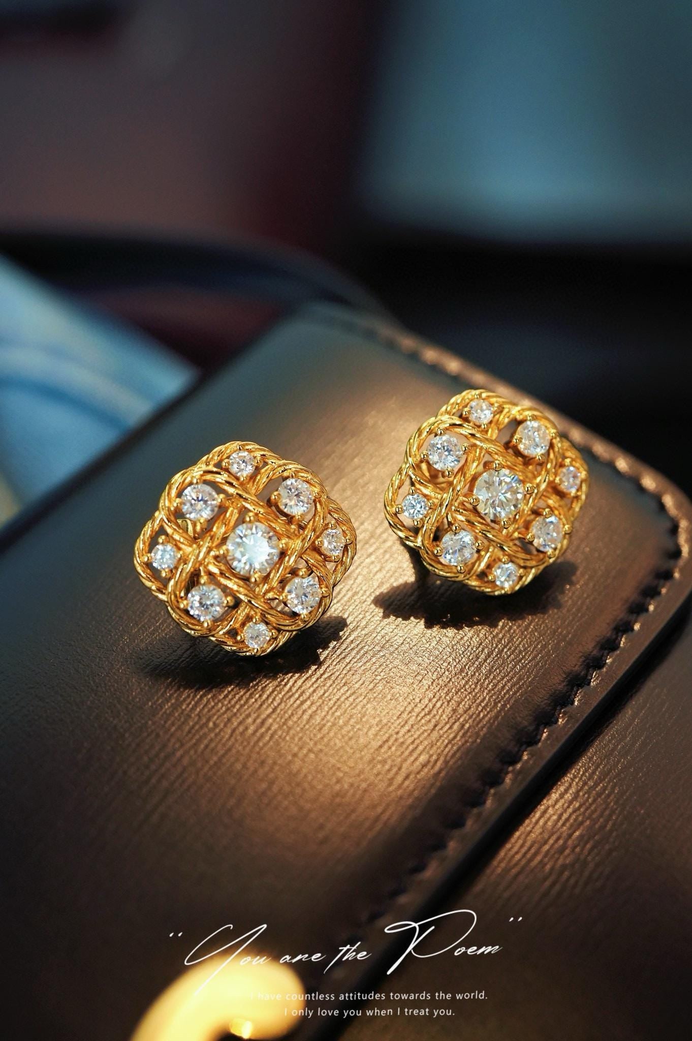 Vintage Italian Craft Moissanite Studs | 18 Stones