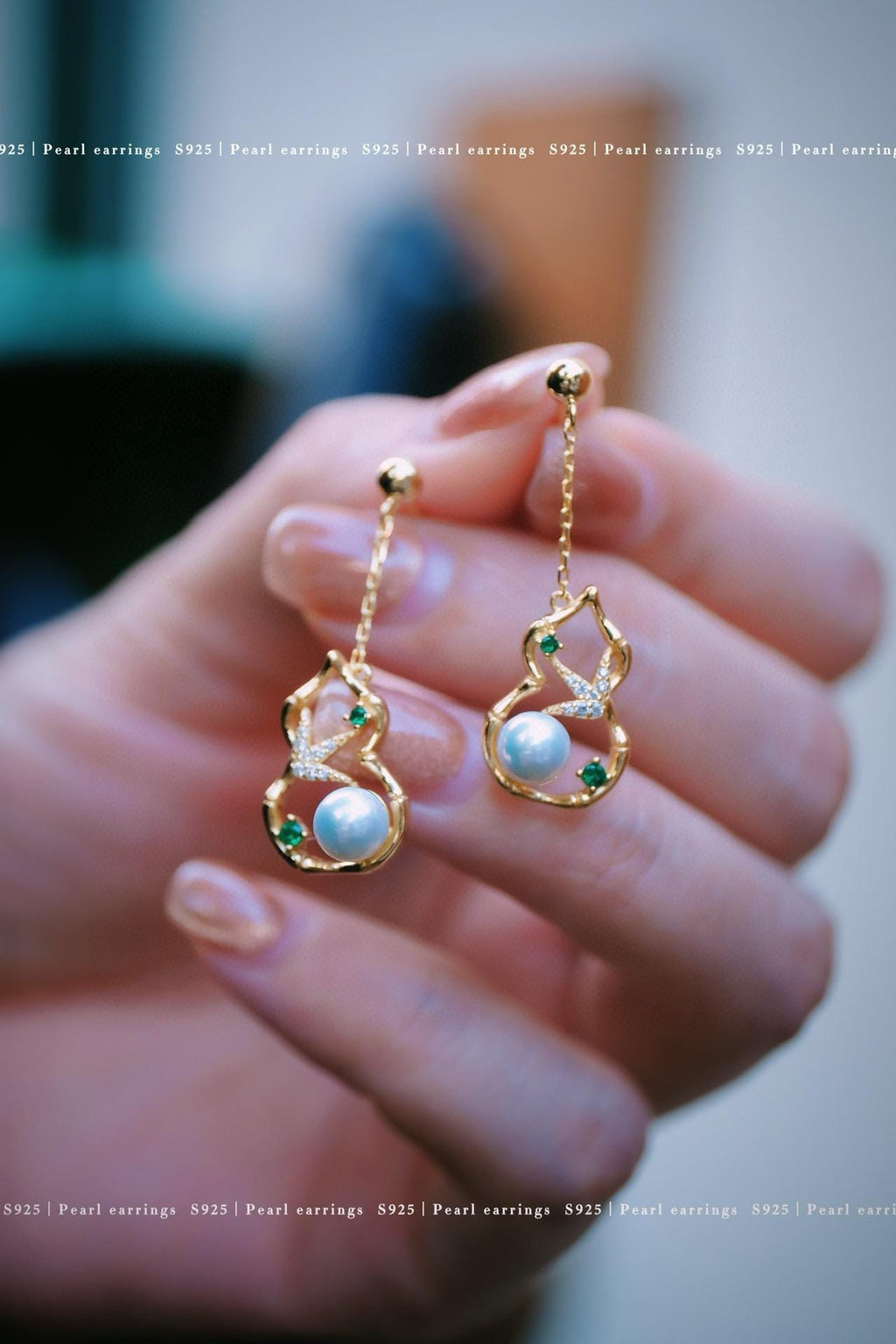Hulu Freshwater Pearl Drop Earrings | Gold-Plated Silver