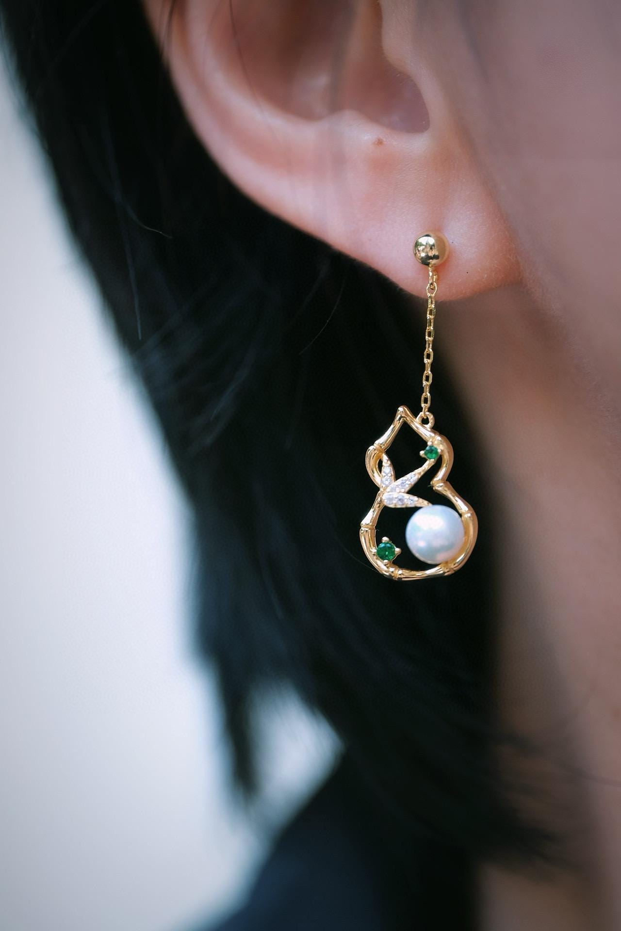 Hulu Freshwater Pearl Drop Earrings | Gold-Plated Silver