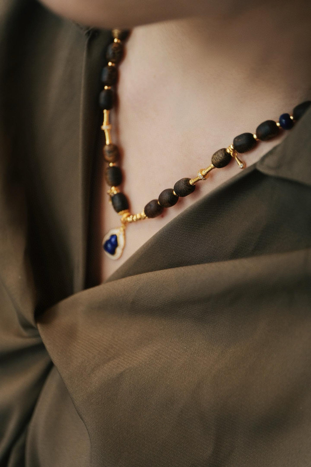 Autumn Story Agarwood Necklace | 5-6mm Green Kynam Scarwood Lapis Lazuli S925 Gold-Plated