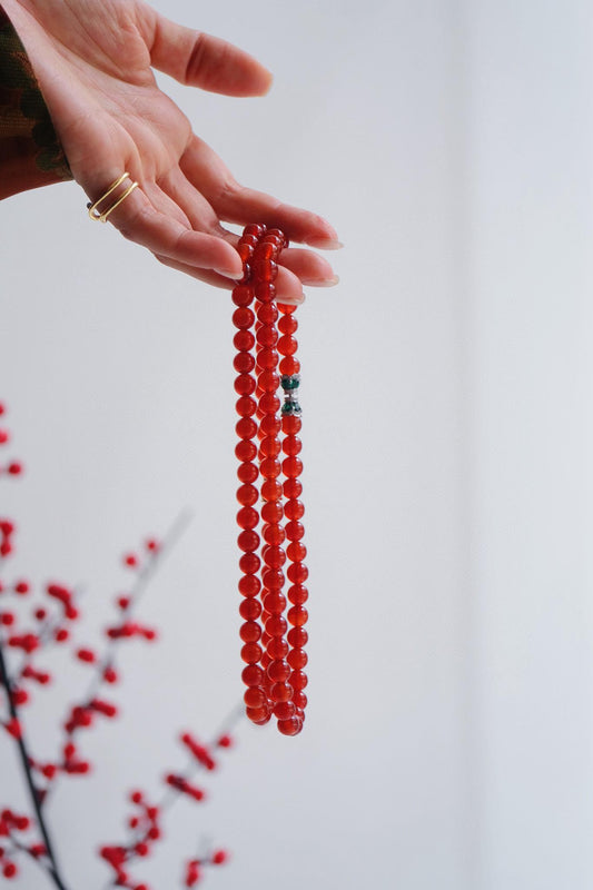 Skin-Flattering Natural Red Agate Necklace