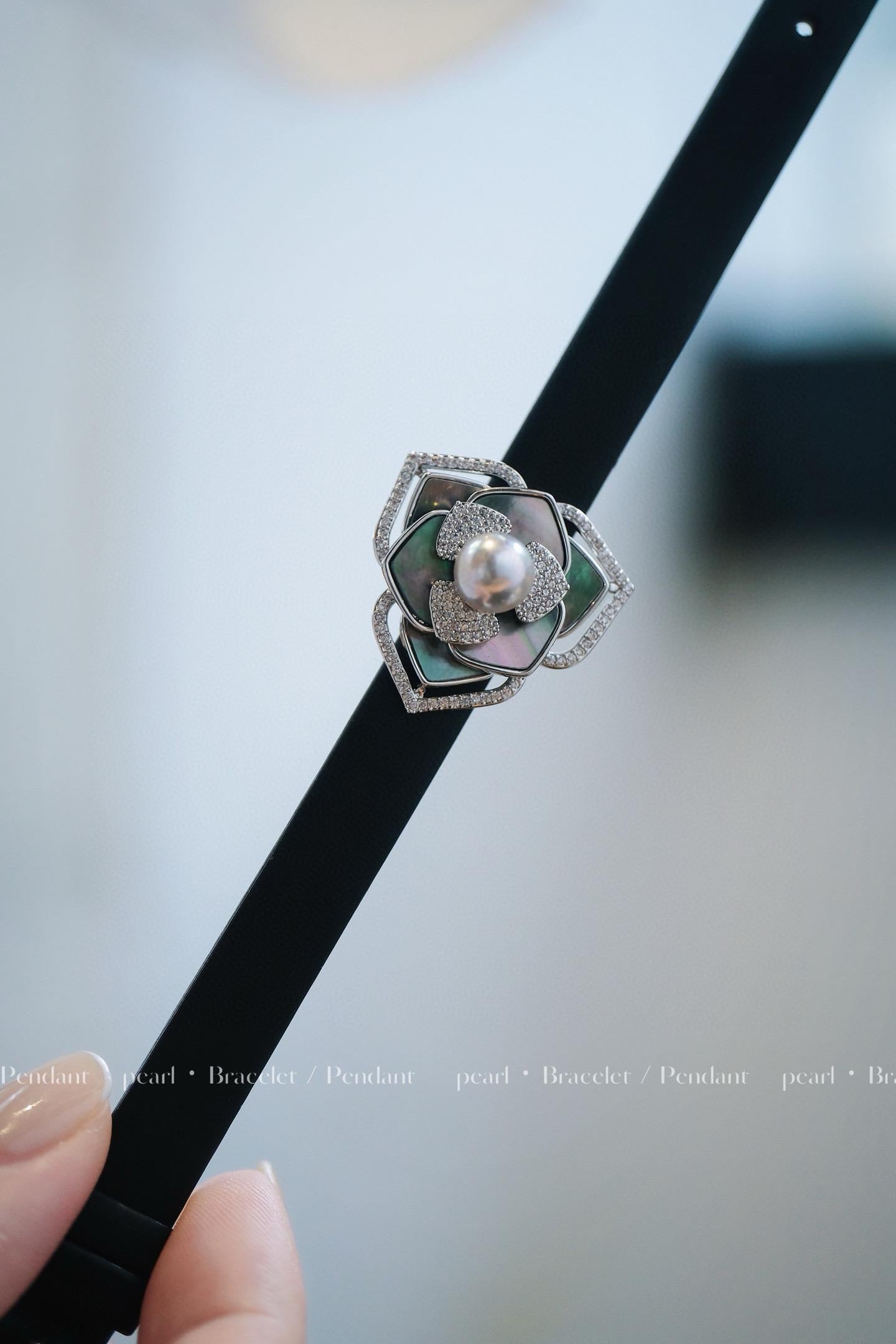 Camellia Bracelet | 7-7.5mm Japanese Akoya Pearl Shell