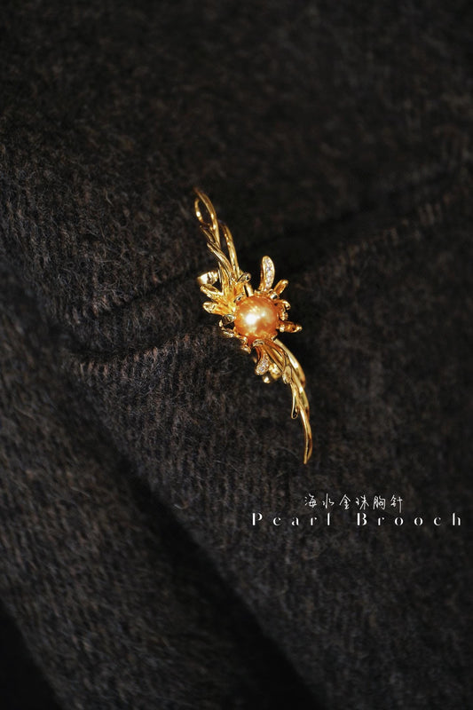 Autumn Chrysanthemum Golden Akoya Pearl Brooch | 9-10mm Natural Seawater Pearl Pin