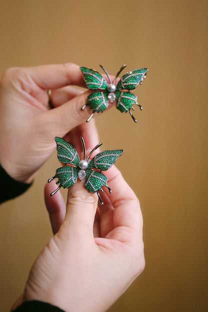 Green Sprite Butterfly Brooch | 6-6.5mm Akoya Pearl Convertible Pin