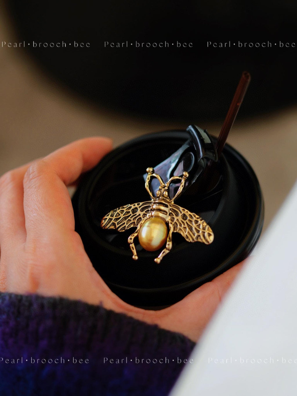 Vintage Bee Baroque Pearl Brooch Pendant | 11-12mm Golden Seawater Pearl 2-in-1 Pin