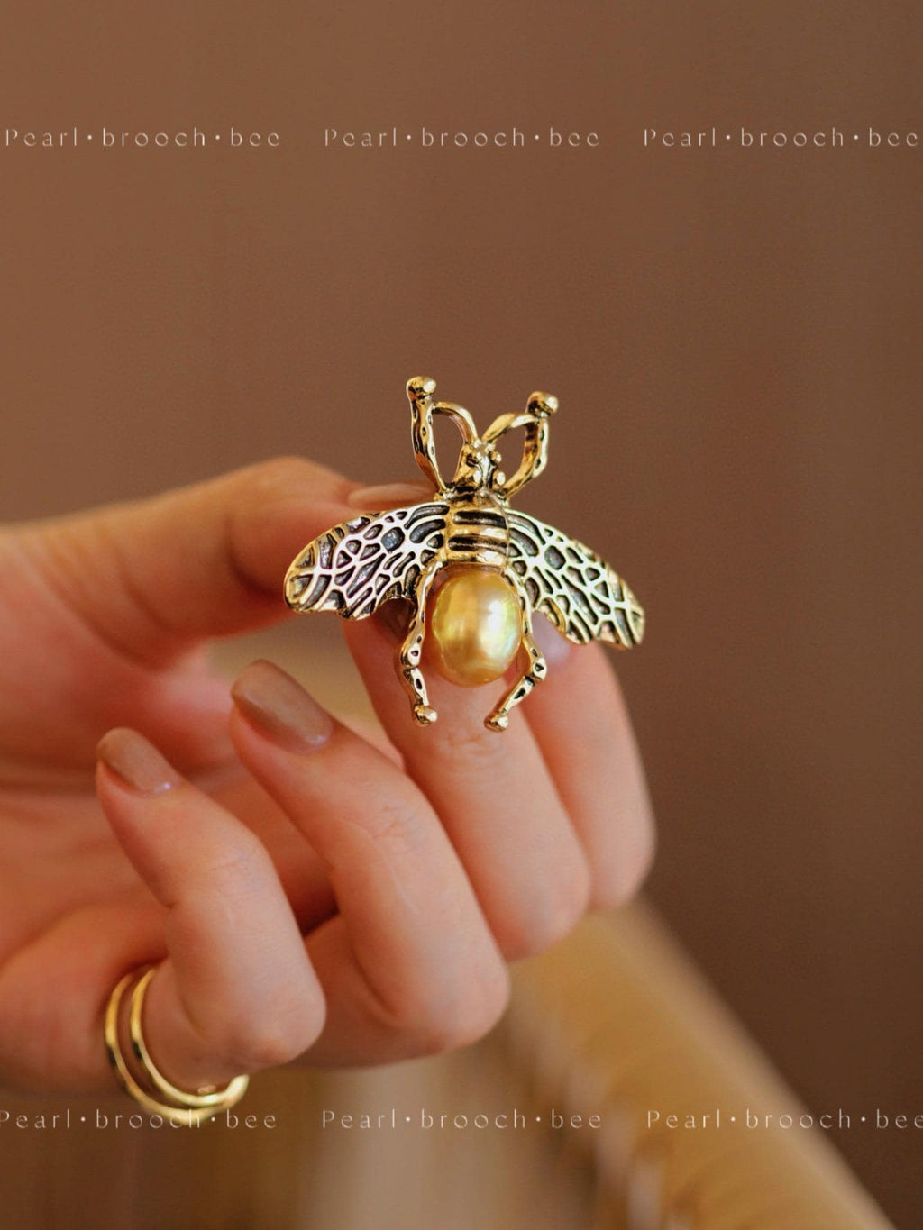 Vintage Bee Baroque Pearl Brooch Pendant | 11-12mm Golden Seawater Pearl 2-in-1 Pin