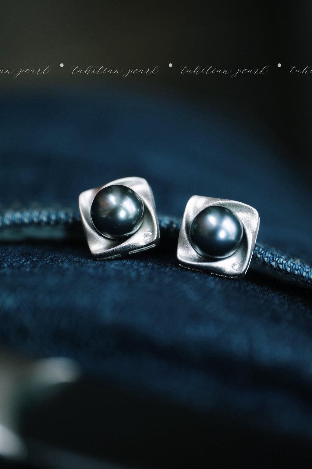 Tahitian Pearl Stud Earrings | 8-8.5mm Pearl Zircon
